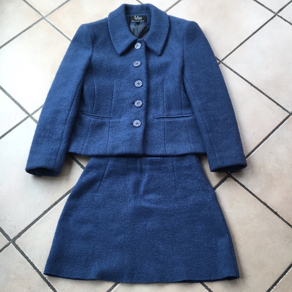 🎉HP🎉Vintage set of wool suit with A line skirt